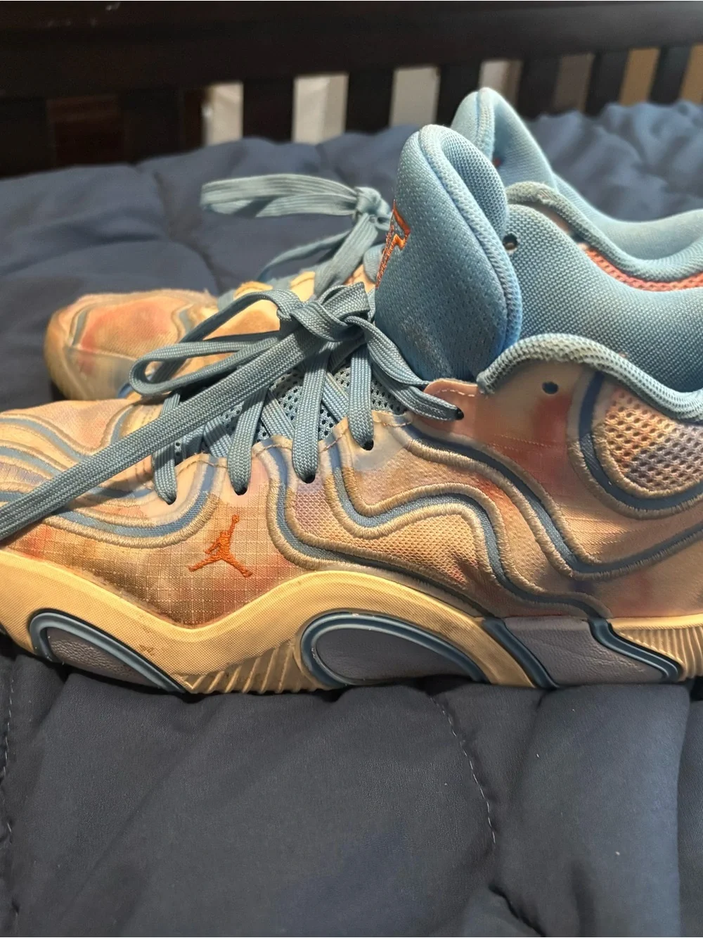 J Tatum basketball shoes size 7.5 men’s